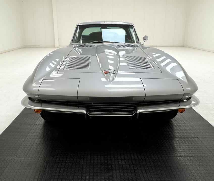 1963 Chevrolet Corvette C2 - Image 8 of 31