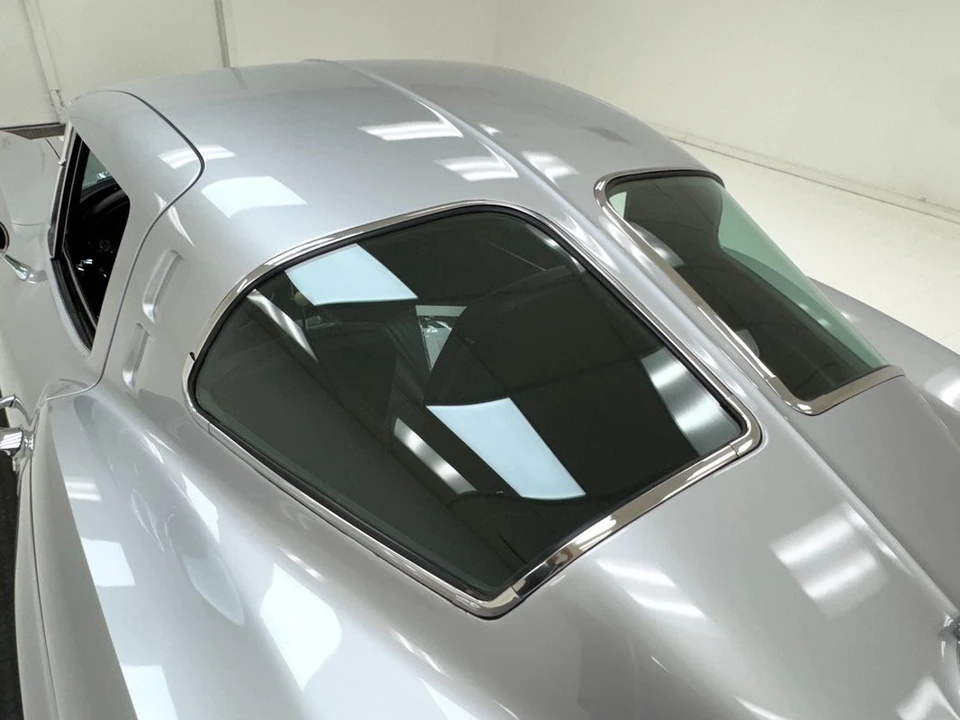 1963 Chevrolet Corvette C2 - Image 20 of 31