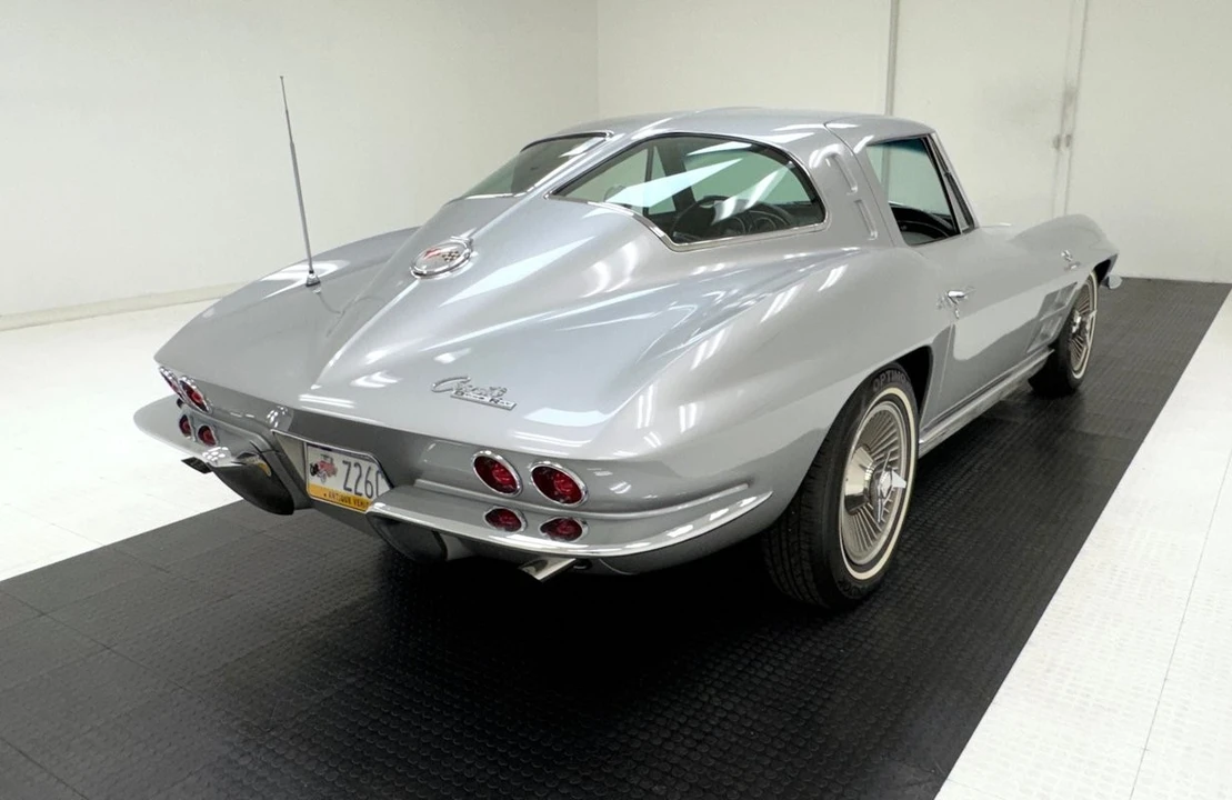 1963 Chevrolet Corvette C2 - Image 5 of 31