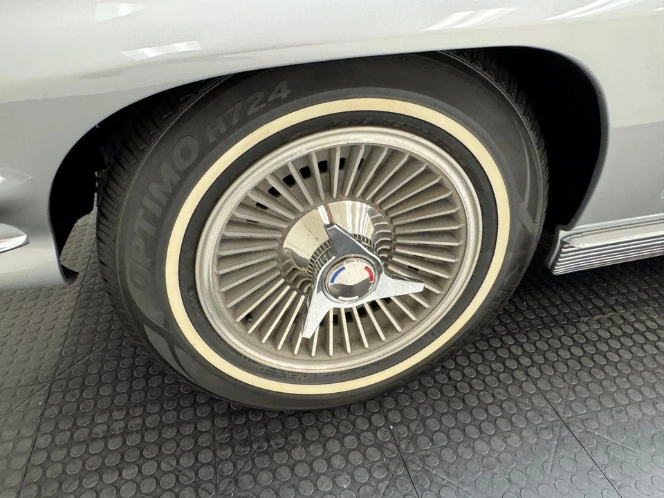 1963 Chevrolet Corvette C2 - Image 12 of 31