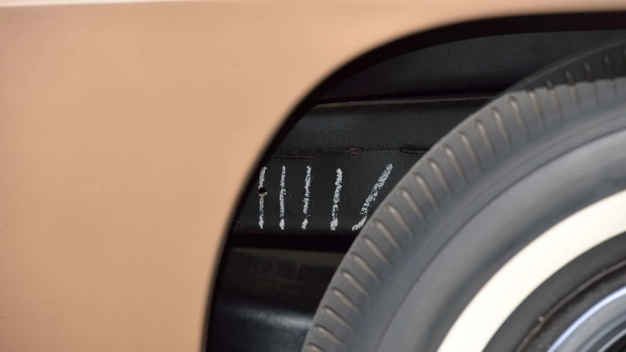 1963 Chevrolet Corvette C2 - Image 15 of 20