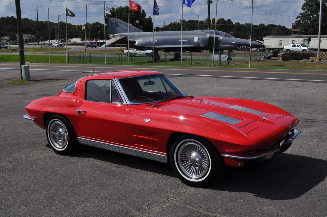 1963 Chevrolet Corvette C2 - Image 3 of 31