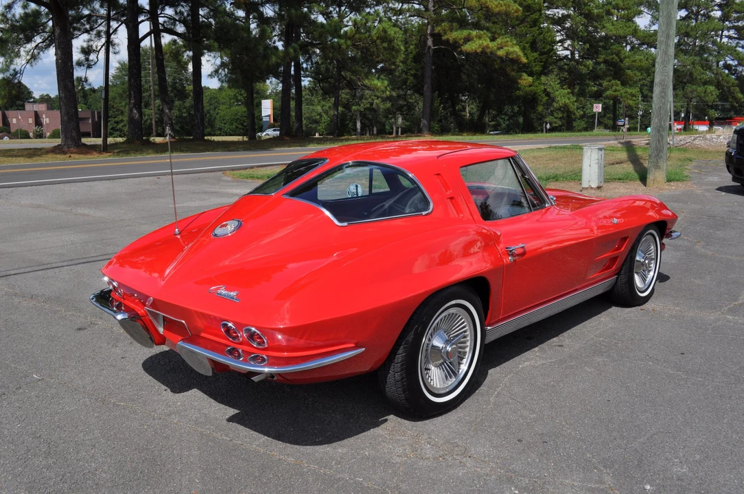 1963 Chevrolet Corvette C2 - Image 11 of 31