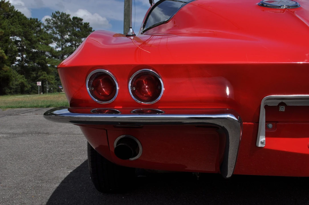 1963 Chevrolet Corvette C2 - Image 14 of 31