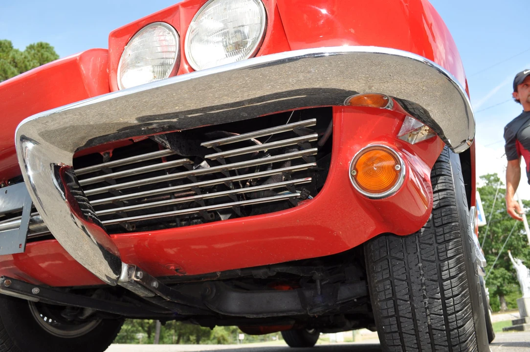 1963 Chevrolet Corvette C2 - Image 22 of 31