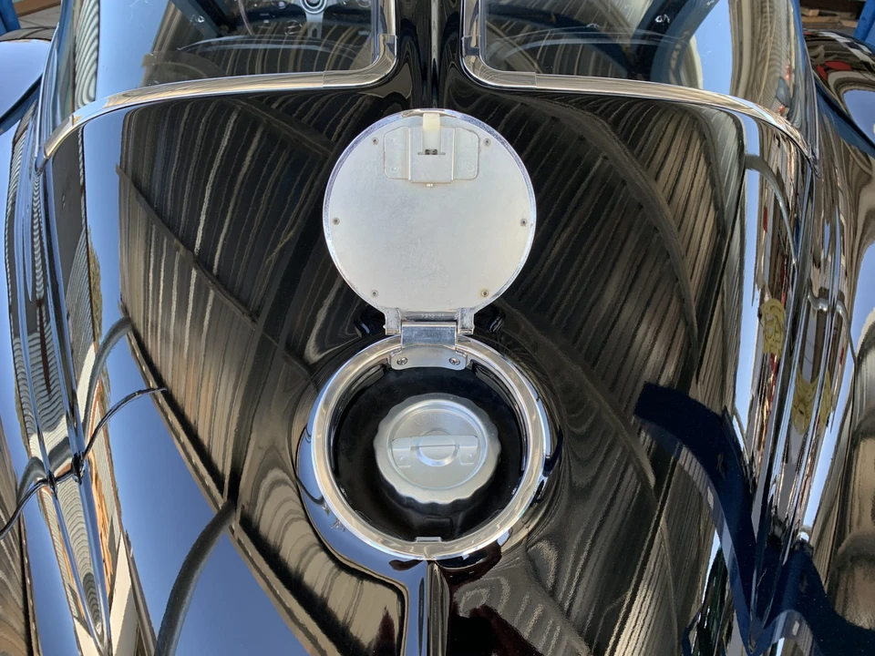 1963 Chevrolet Corvette C2 - Image 31 of 31