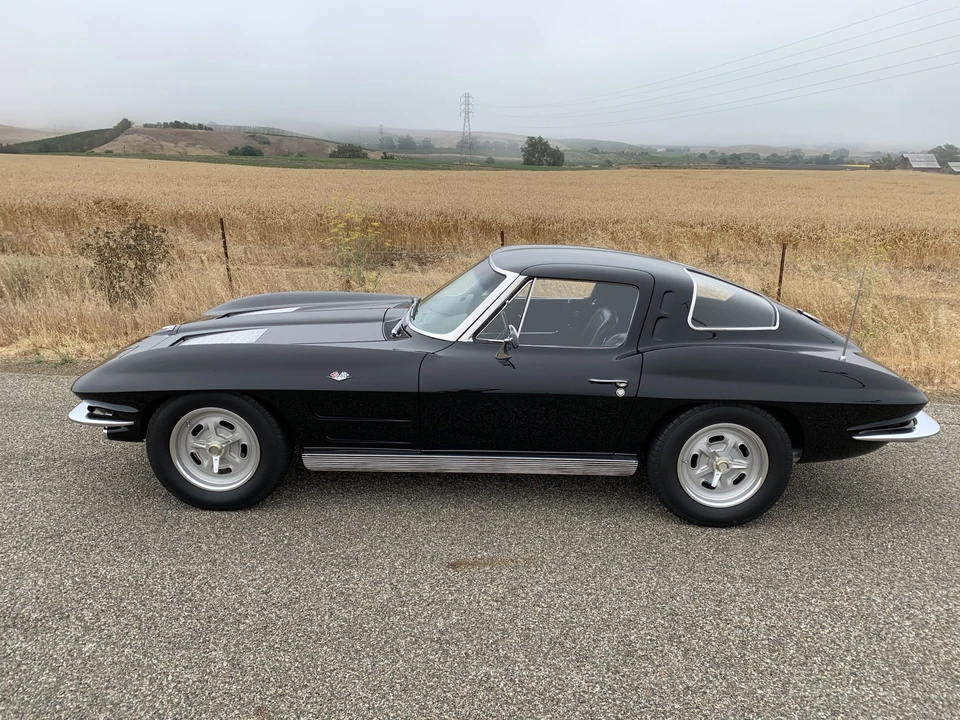 1963 Chevrolet Corvette C2 - Image 10 of 31