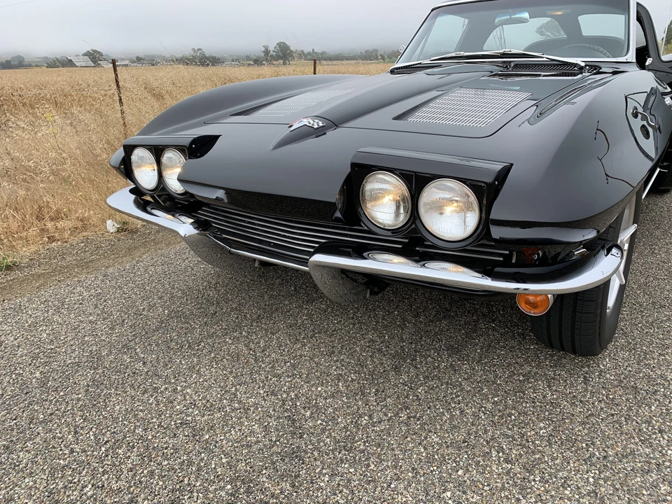 1963 Chevrolet Corvette C2 - Image 20 of 31