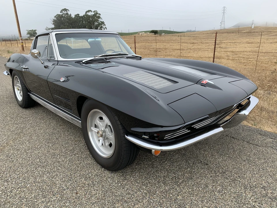 1963 Chevrolet Corvette C2 - Image 5 of 31