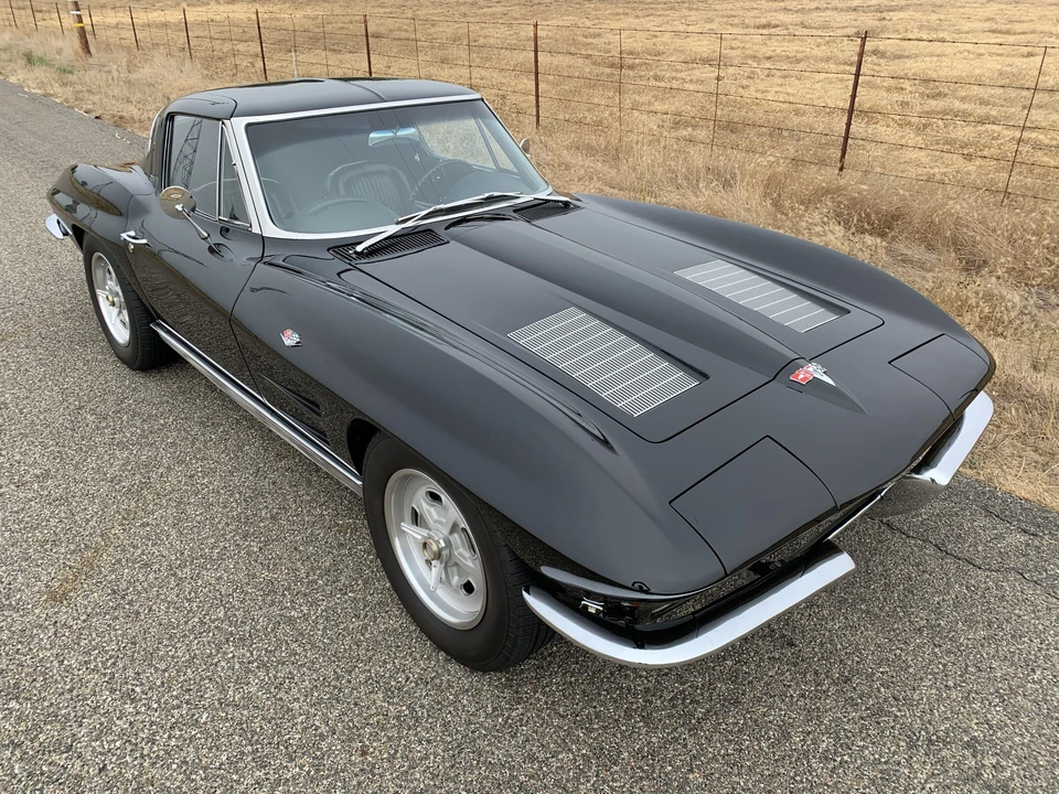 1963 Chevrolet Corvette C2 - Image 4 of 31