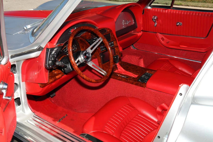 1963 Chevrolet Corvette C2 - Image 25 of 31