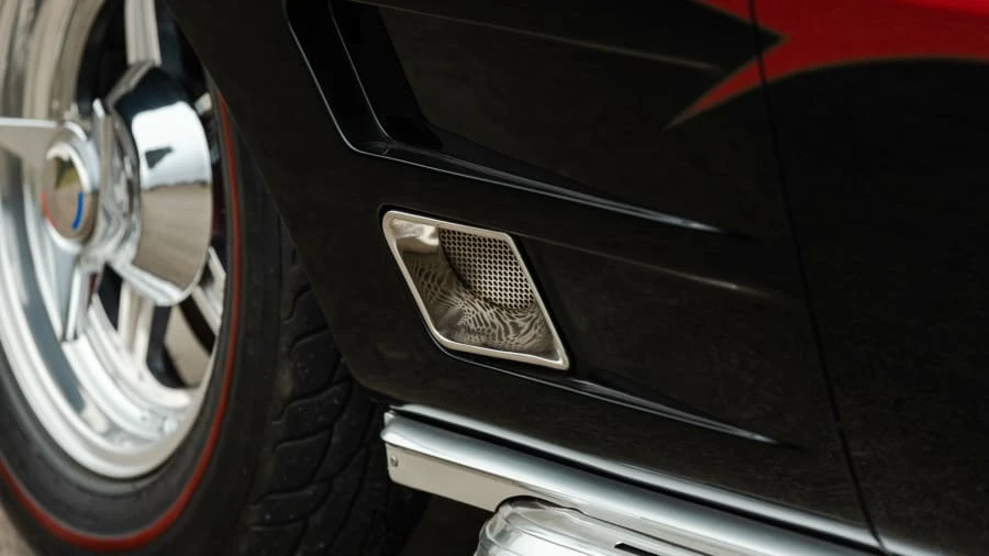 1963 Chevrolet Corvette C2 - Image 18 of 31