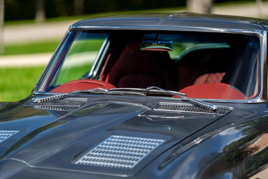 1963 Chevrolet Corvette C2 - Image 19 of 31