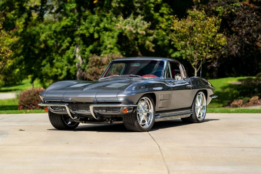 1963 Chevrolet Corvette C2 - Image 10 of 31