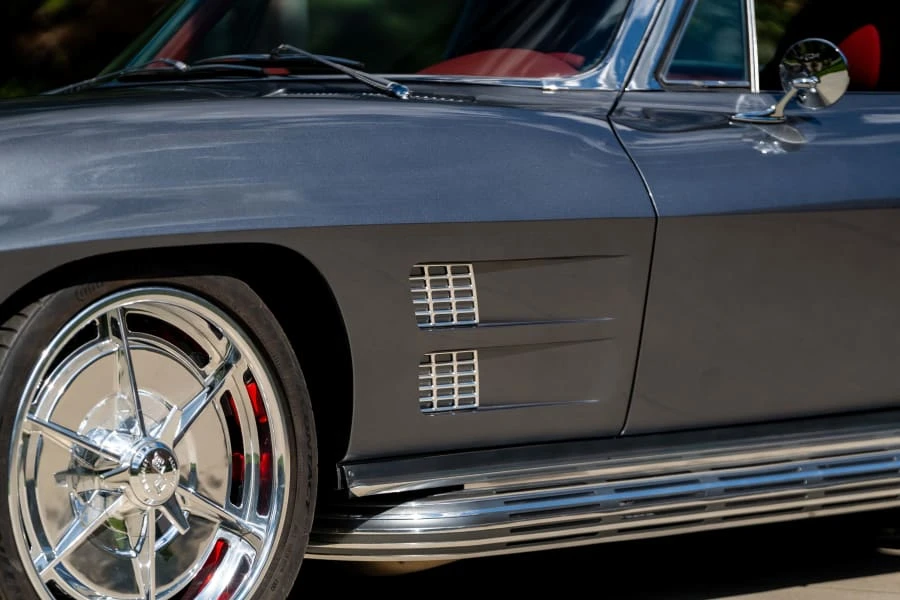 1963 Chevrolet Corvette C2 - Image 28 of 31