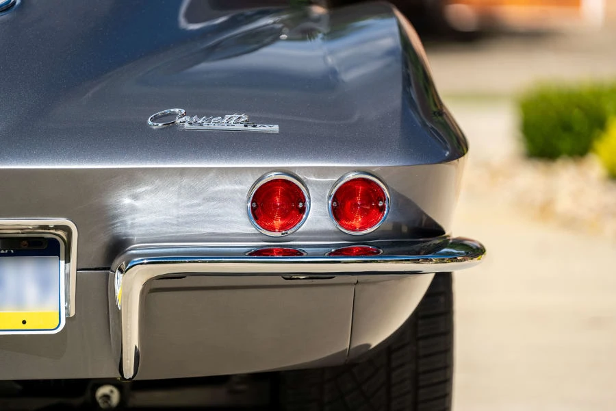 1963 Chevrolet Corvette C2 - Image 27 of 31
