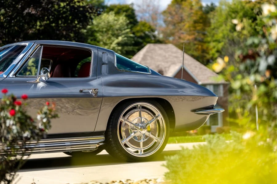 1963 Chevrolet Corvette C2 - Image 11 of 31