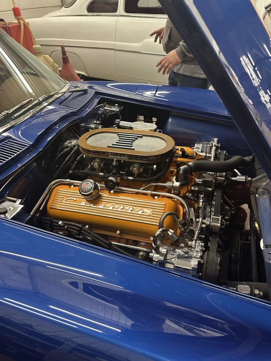 1963 Chevrolet Corvette C2 - Image 18 of 31