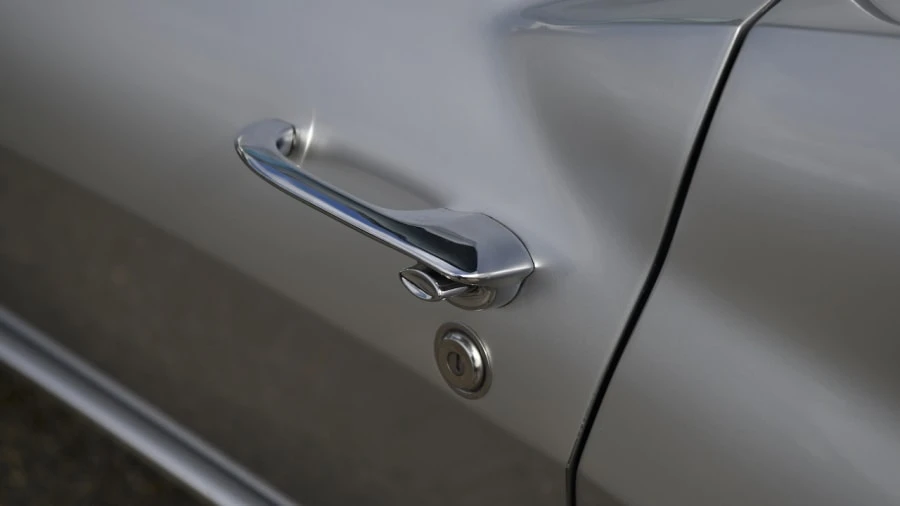 1963 Chevrolet Corvette C2 - Image 22 of 31