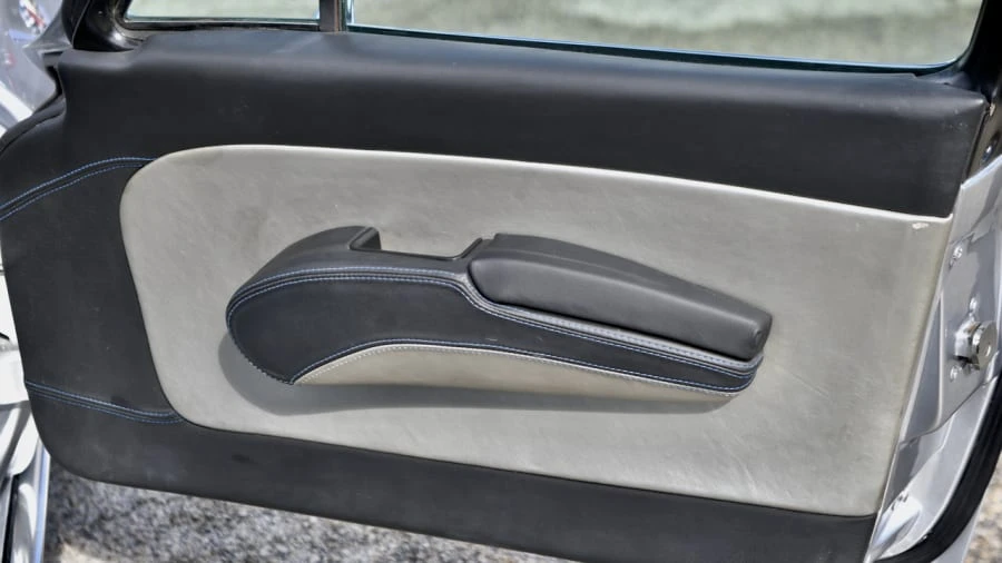 1963 Chevrolet Corvette C2 - Image 26 of 31