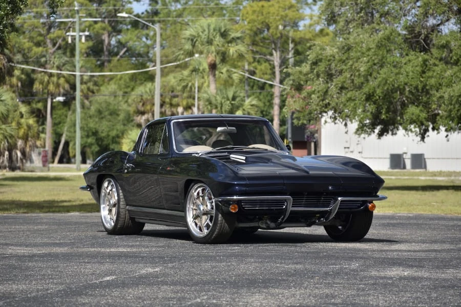 1963 Chevrolet Corvette C2 - Image 8 of 31