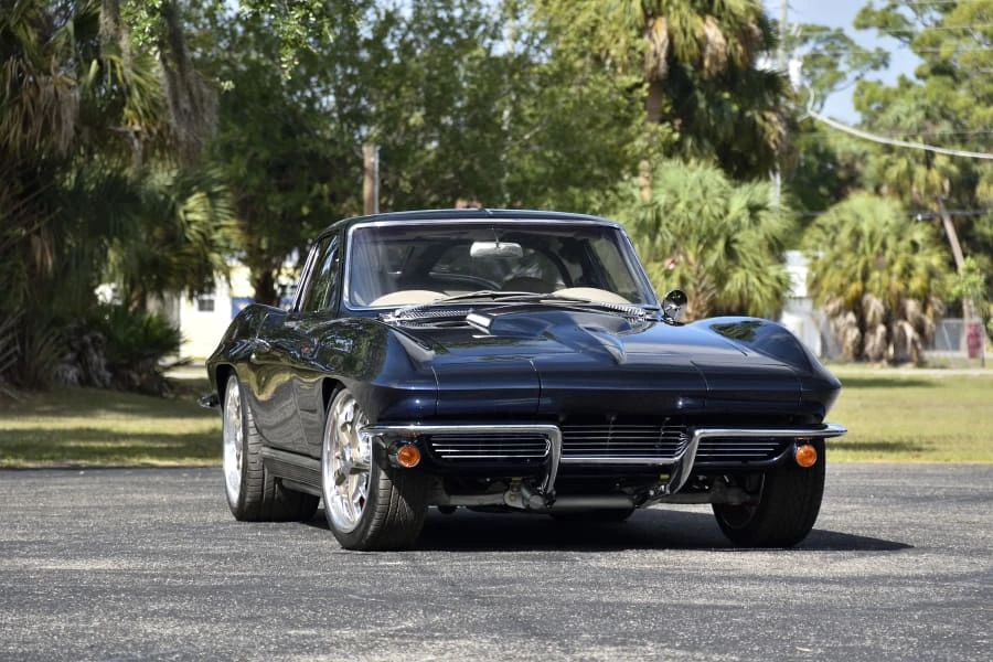 1963 Chevrolet Corvette C2 - Image 25 of 31