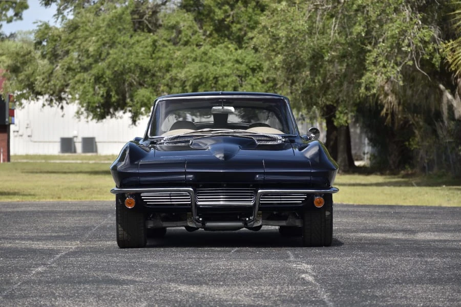 1963 Chevrolet Corvette C2 - Image 4 of 31