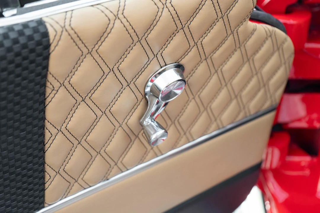 1963 Chevrolet Corvette C2 - Image 14 of 31
