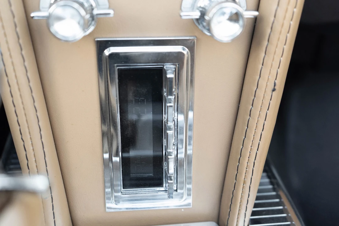 1963 Chevrolet Corvette C2 - Image 21 of 31