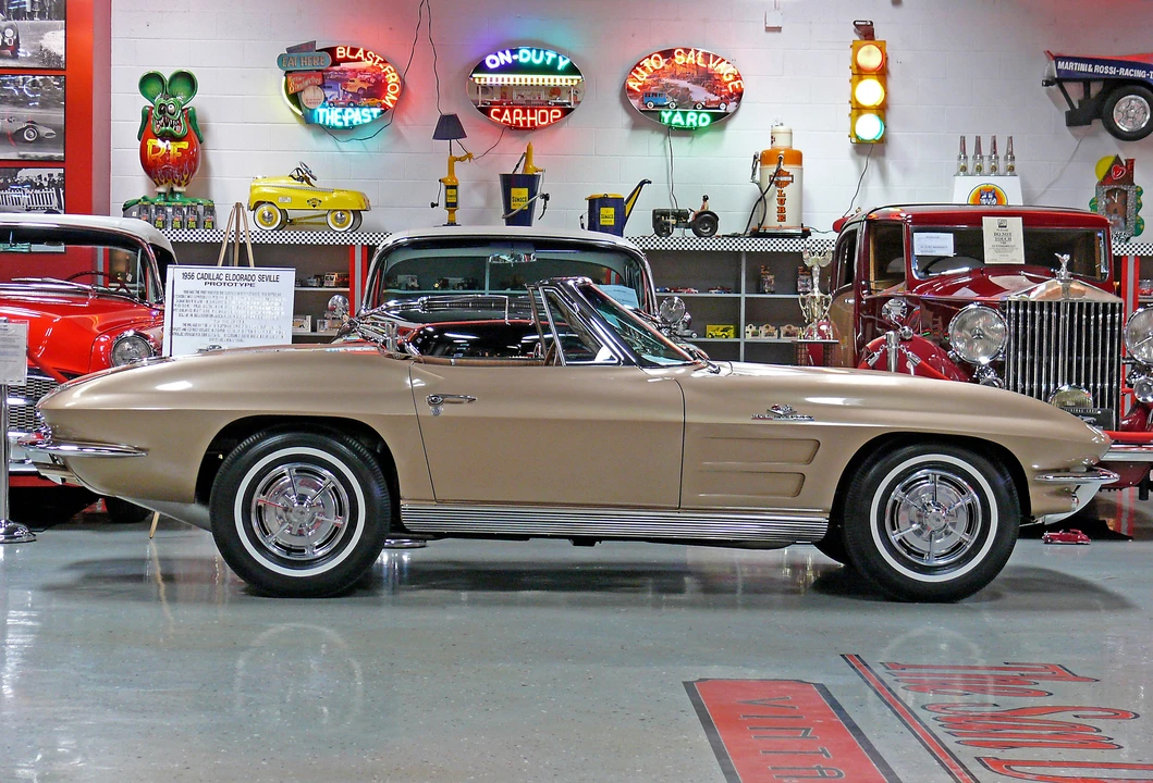 1963 Chevrolet Corvette C2 - Image 5 of 5