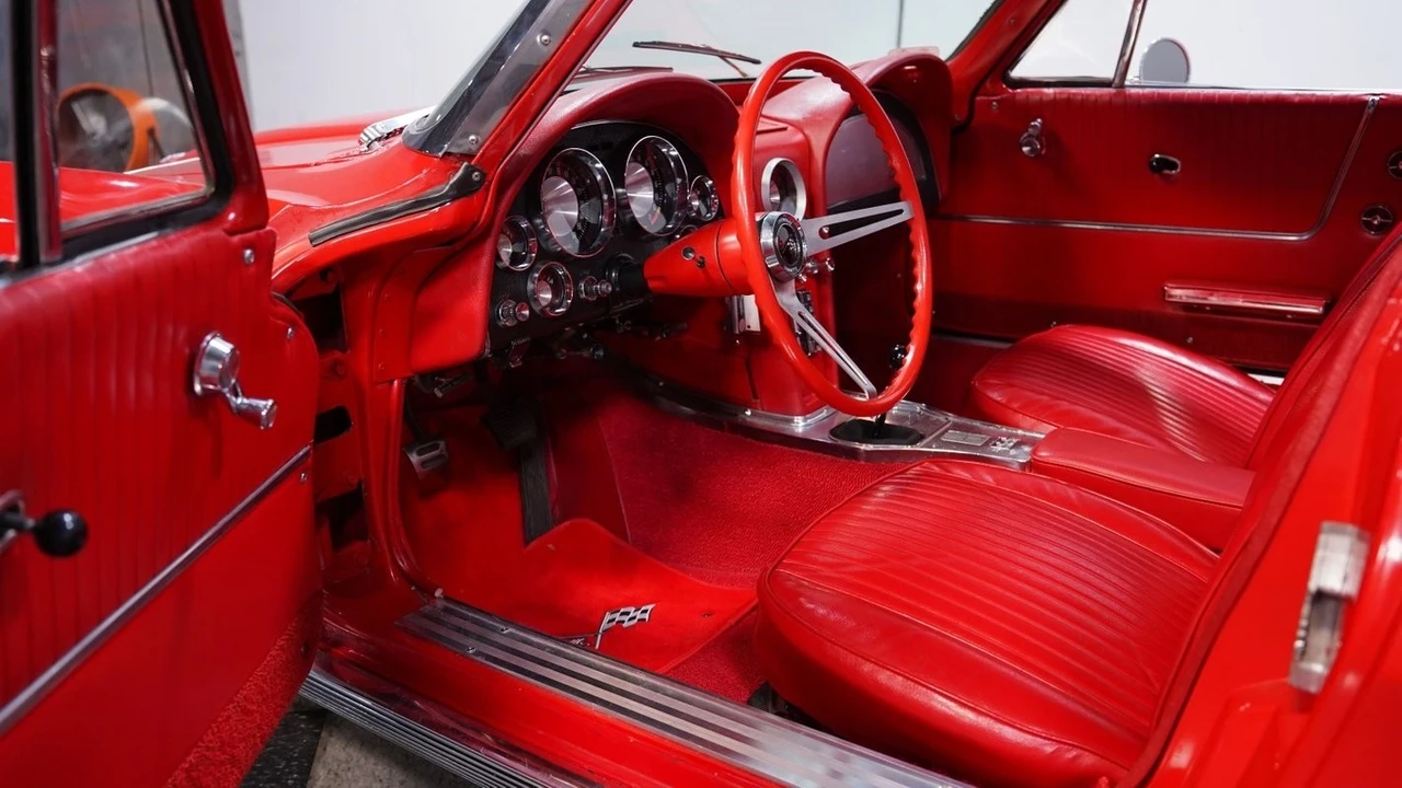 1963 Chevrolet Corvette C2 - Image 5 of 12