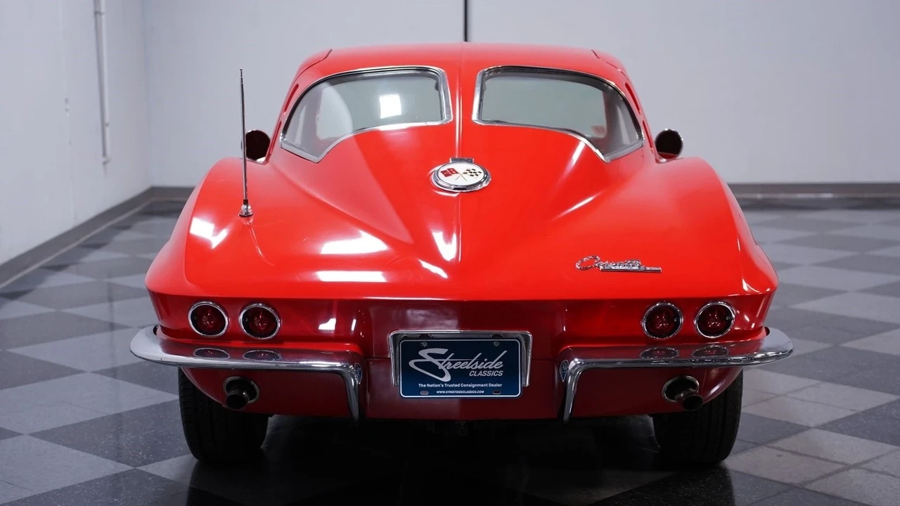 1963 Chevrolet Corvette C2 - Image 10 of 12