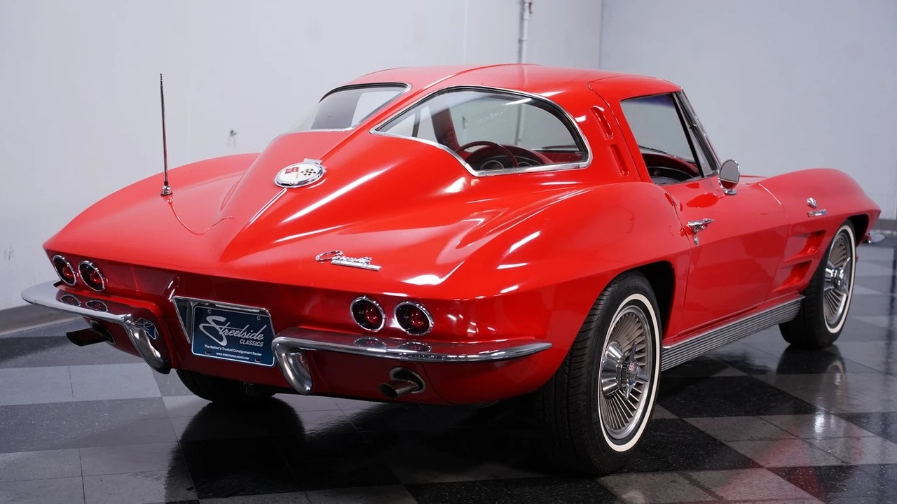 1963 Chevrolet Corvette C2 - Image 10 of 12