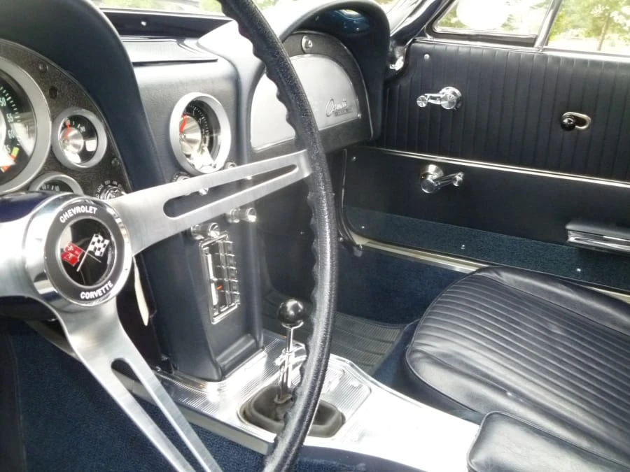 1963 Chevrolet Corvette C2 - Image 5 of 12