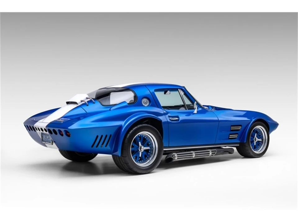 1963 Chevrolet Corvette C2 - Image 12 of 31