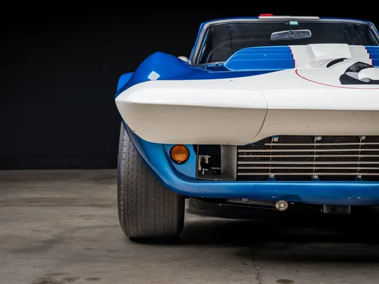 1963 Chevrolet Corvette C2 - Image 22 of 31