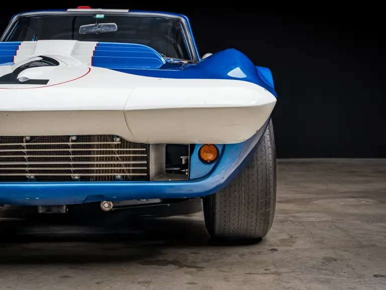 1963 Chevrolet Corvette C2 - Image 23 of 31