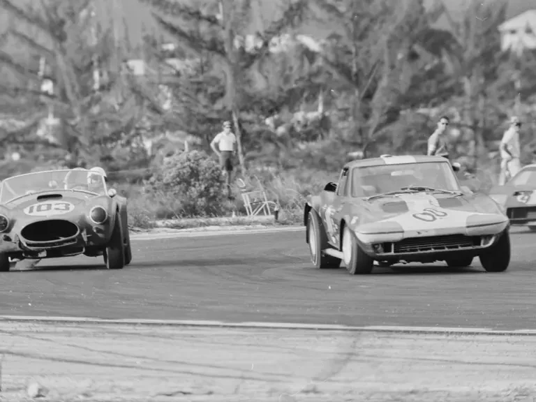 1963 Chevrolet Corvette C2 - Image 10 of 31