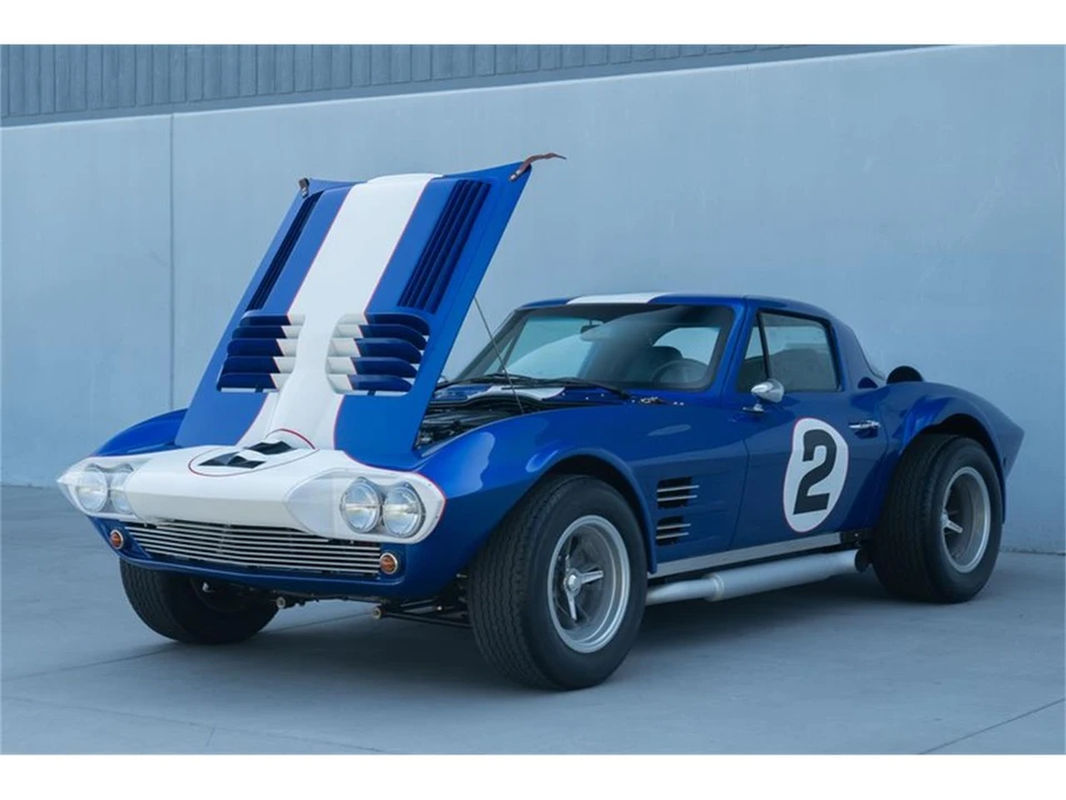 1963 Chevrolet Corvette C2 - Image 2 of 31