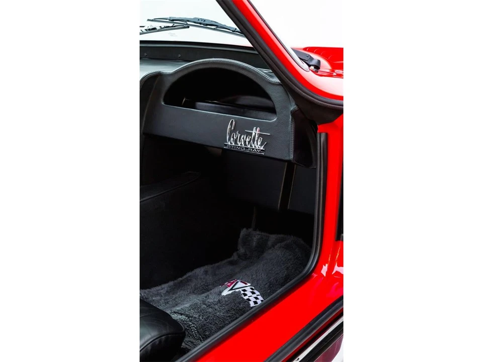 1963 Chevrolet Corvette C2 - Image 31 of 31