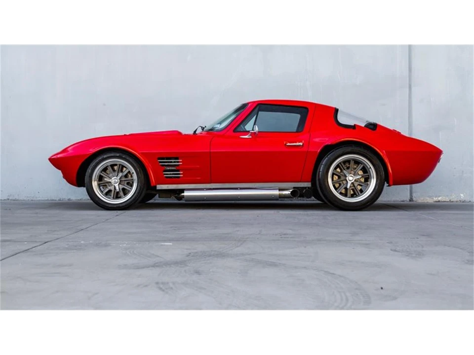1963 Chevrolet Corvette C2 - Image 21 of 31