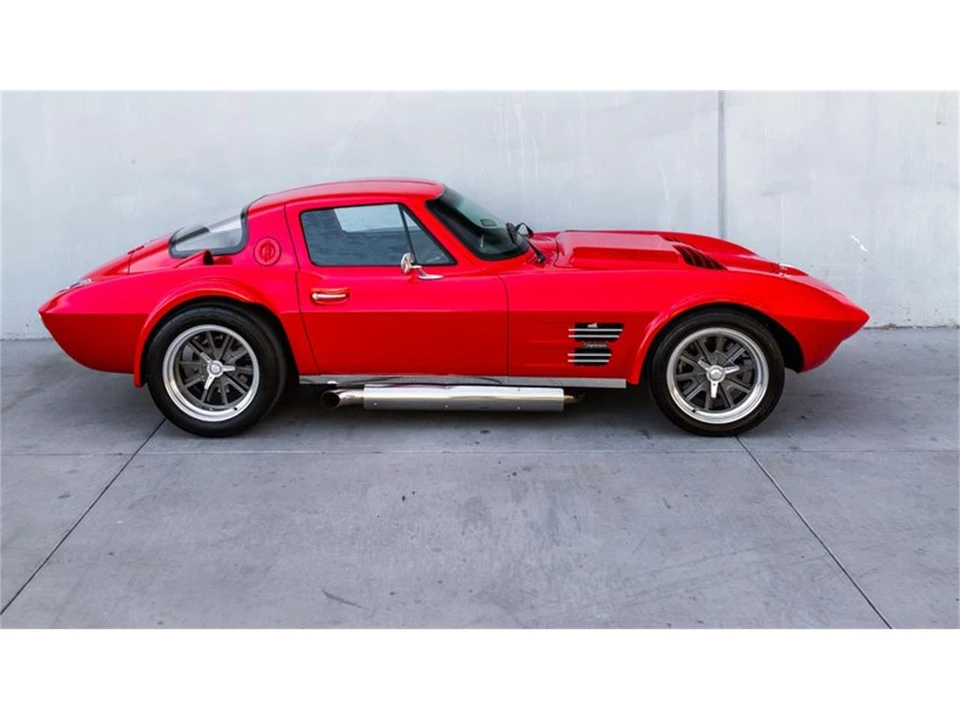 1963 Chevrolet Corvette C2 - Image 10 of 31