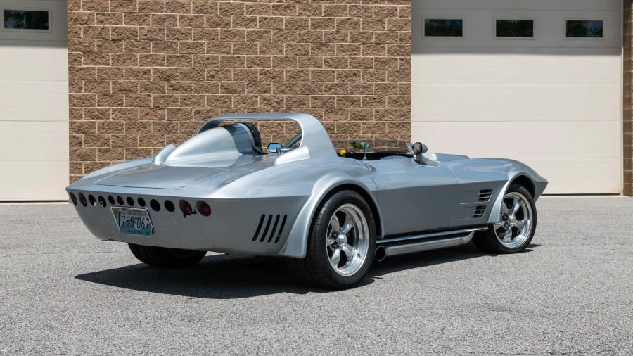1963 Chevrolet Corvette C2 - Image 3 of 21