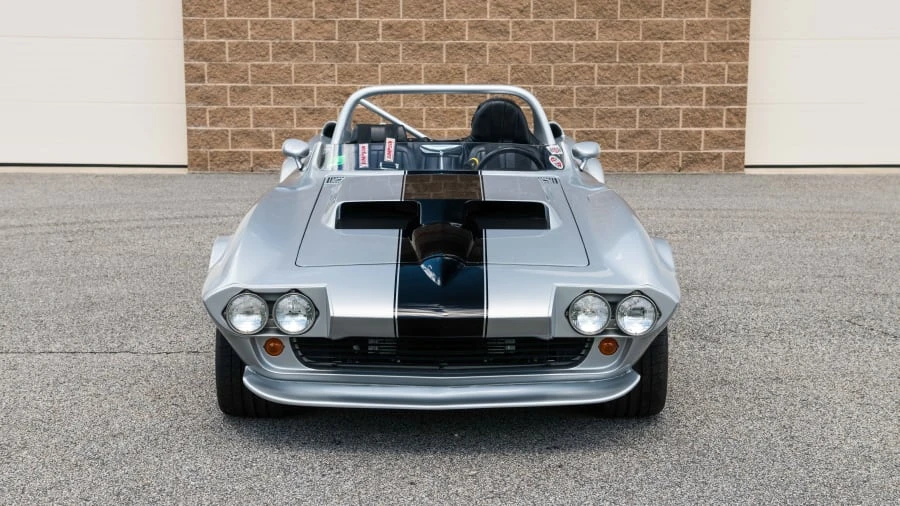 1963 Chevrolet Corvette C2 - Image 14 of 21