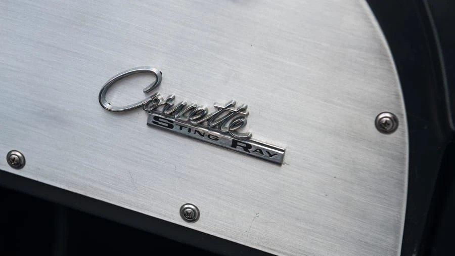 1963 Chevrolet Corvette C2 - Image 18 of 21