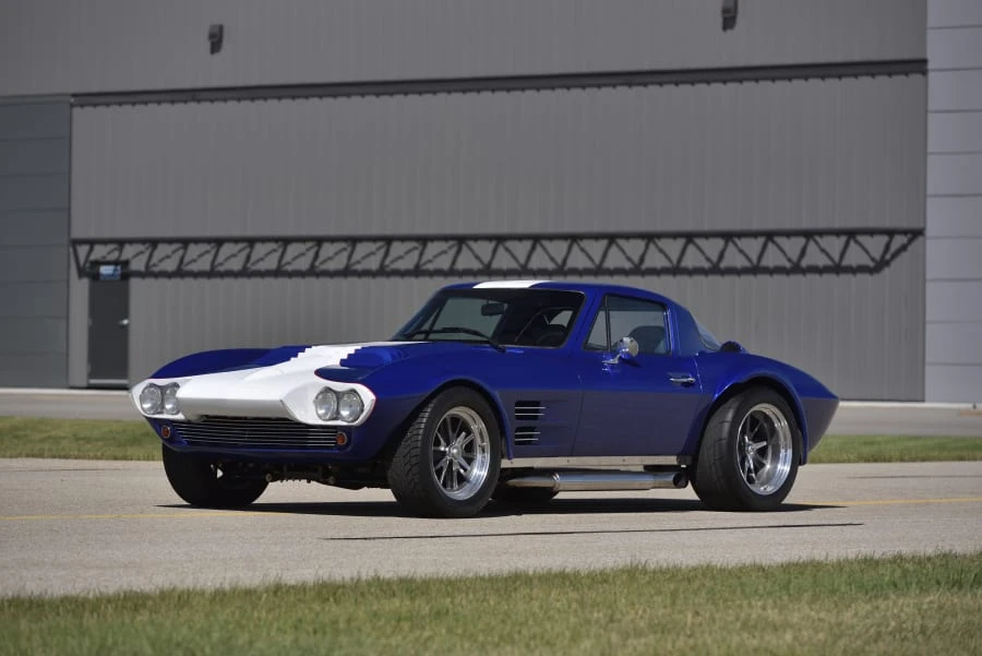 1963 Chevrolet Corvette C2 - Image 18 of 31