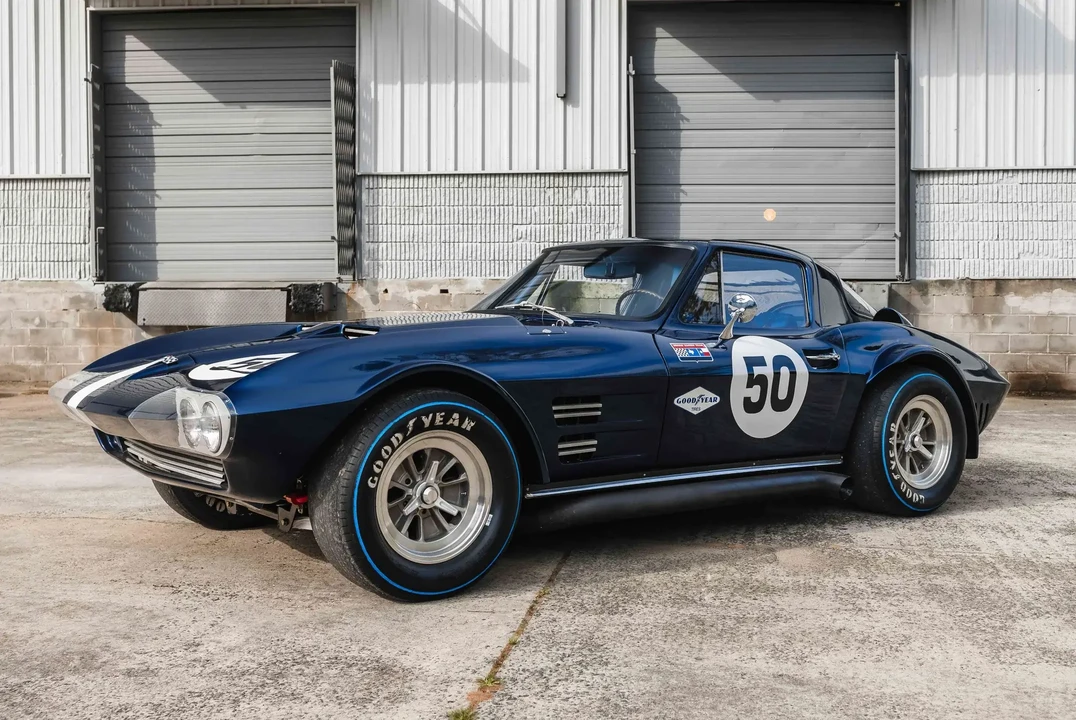 1963 Chevrolet Corvette C2 - Image 5 of 6