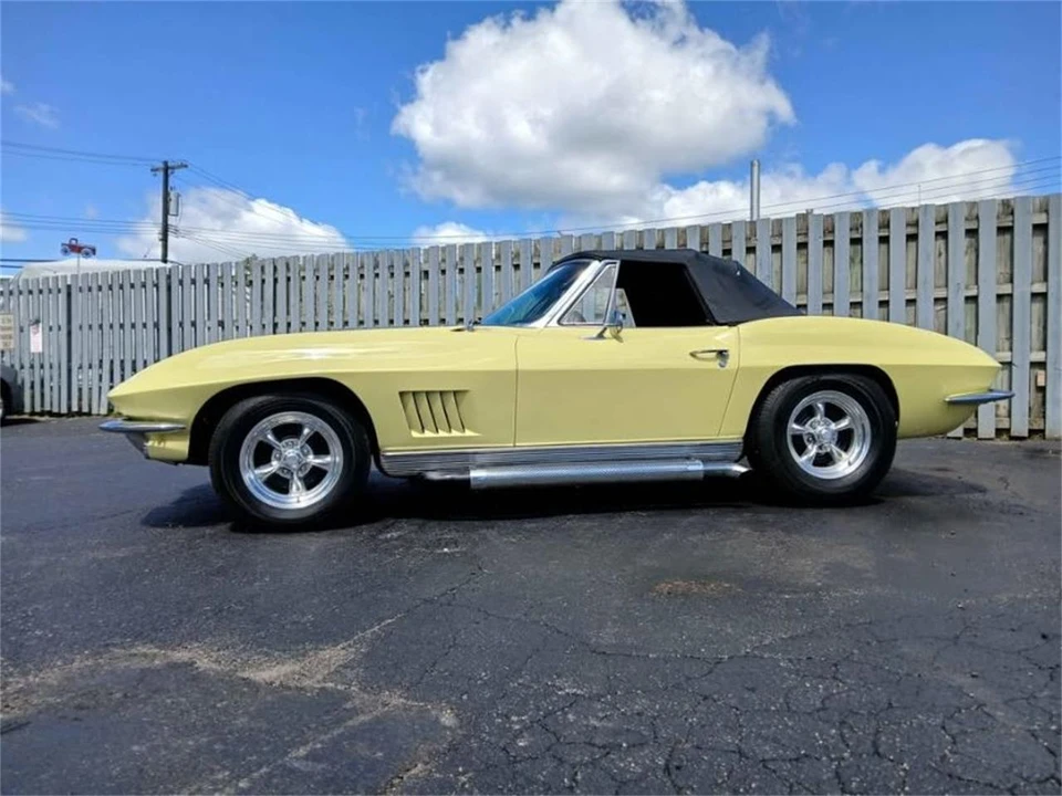 1963 Chevrolet Corvette C2 - Image 10 of 19