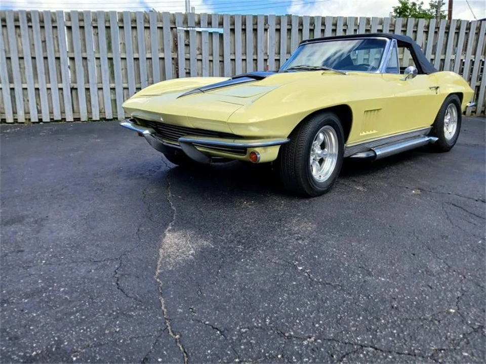 1963 Chevrolet Corvette C2 - Image 4 of 19