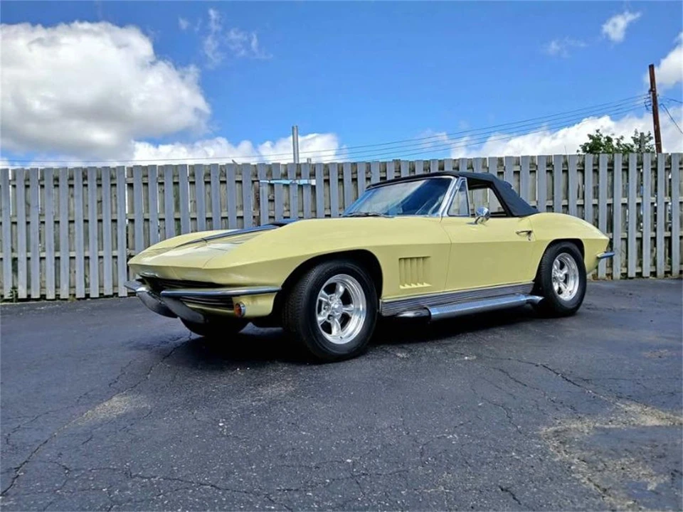 1963 Chevrolet Corvette C2 - Image 2 of 19